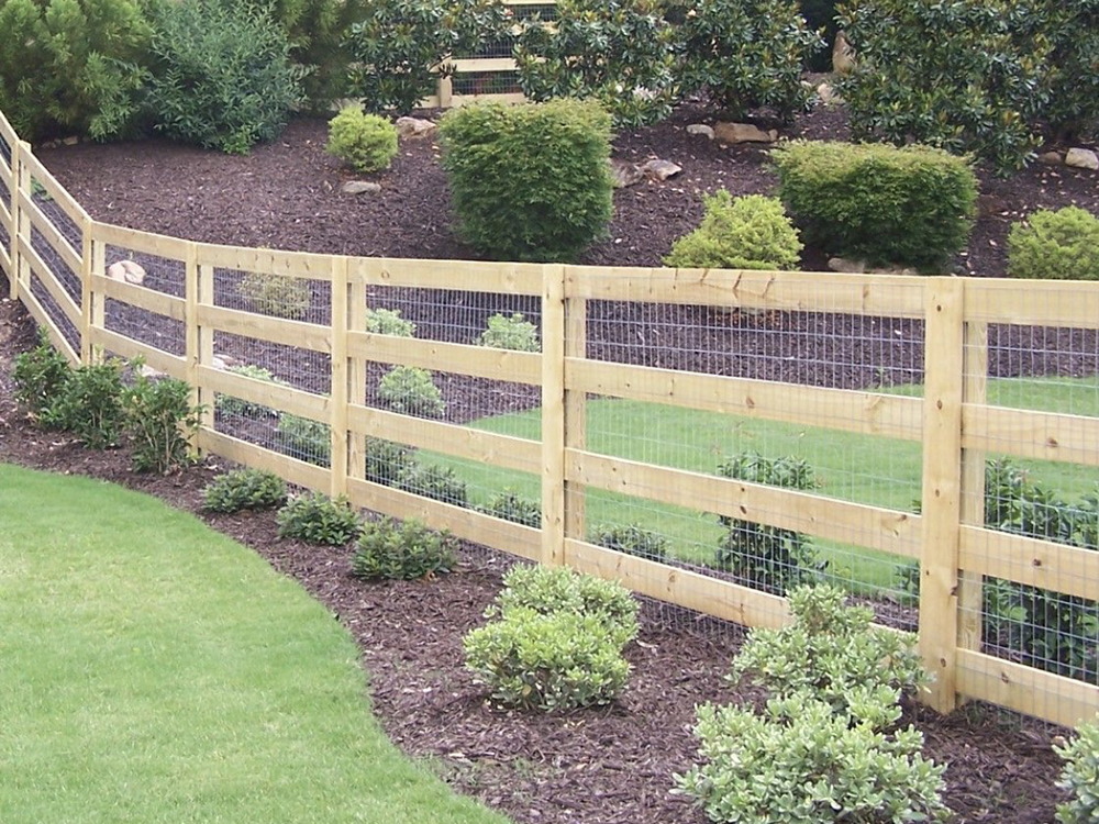 A photo of a Norcross Georgia Farm Fence from a fencing contractor in Georgia