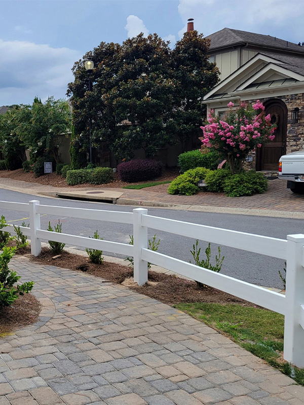 Types of fences we install in Braselton GA